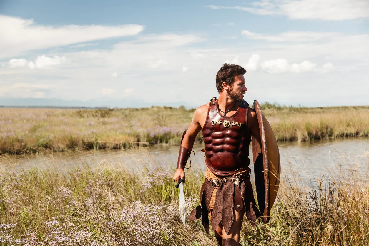 Gladiator returning from battle - has the look of Russell Crowe
